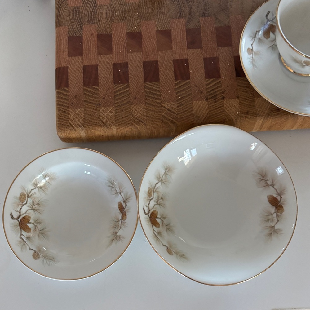 Three Castle China Pine Crest Dinnerware Set 53 Pieces - Picture 3 of 7
